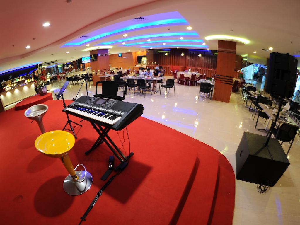 Quin Centro Hotel פאלמבאנג מראה חיצוני תמונה